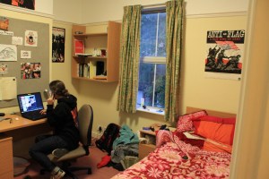 If you look closely, you may notice that my room is decorated the EXACT SAME as my Princeton dorm room... and my room in middle school.  Also, note the manly comforter, inherited from the previous Sach's Scholar.